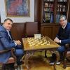 Vučić i Dodik uz partiju šaha razgovarali o izgradnji aerodroma u Trebinju