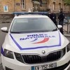Muškarac nožem nasrnuo na policajce u Parizu, savladali ga elektrošokerom
