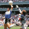 Maradona se povjerio italijanskom sudiji: Gol stoljeća je pao zbog "božije ruke"