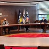 Sastanak u SDA o izborima u Mostaru, Zvizdić za stolom s Izetbegovićem