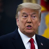 Trump će danas potpisati nalog o prioritetnoj opskrbi SAD-a vakcinom