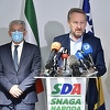 SDA nakon skidanja ploče: Karadžić, Krajišnik i Plavšić treba da ostanu bez odlikovanja u NSRS-u