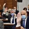 Opozicija osporavala legitimitet vlade zbog optužnice, Milićević kaže da se uvodi prijeki sud