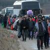 Stotine migranata kod Bihaća u autobusima još čekaju rješenje gdje će biti smješteni