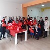 Zaposlenici Addiko banke poklanjaju paketiće mališanima u Jajcu i Travniku