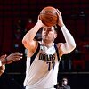 Boston na krilima Tatuma nadigrao Toronto, sjajna noć Dončića i Antetokounmpa