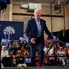 Biden će odmah nakon preuzimanja dužnosti potpisati niz uredbi protivnih odlukama Trumpa