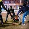 Neredi u Nizozemskoj trajali i protekle noći, policija ispalila hice i koristila suzavac