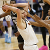 Jokić opet briljirao i dijelio magične asistencije, triple-double Jamesa