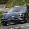 Porsche skinuo kamuflažne folije s električnog modela Taycan Cross Turismo