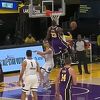 LeBron James protiv Memphisa izveo jedno od najboljih zakucavanja sezone