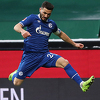 Dres Kolašinca najprodavaniji u Schalkeu, bh. defanzivac saigračima pokazuje vježbe snage