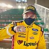 Vozač NASCAR-a Michael McDowell u 14. pokušaju pobijedio na utrci Daytona 500
