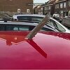 Raspao se motor još jednog Boeingovog aviona, dijelovi povrijedili dvije osobe na tlu