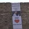 U Novom Pazaru osvanuo transparent kojim su Đokoviću čestitali osvajanje Australian Opena