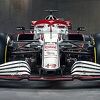 Tim Alfa Romeo dramatično predstavio novi bolid Formule 1