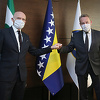 Izetbegović s ambasadorom Fieldom o pomoći Velike Britanije u osiguranju vakcina za BiH