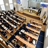 Zastupnici u Skupštini KS koji su istupili iz stranaka dobijaju dodatni novac