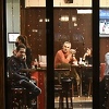 Od danas u Sarajevu ponovo omogućen rad kafića i restorana u zatvorenom