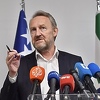 Izetbegović: Vakcine se izvlače na stražnja vrata Zetre, to se mora ispitati
