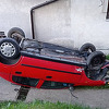 Sarajevo: Jedna osoba povrijeđena prilikom slijetanja i prevrtanja automobila