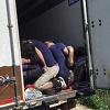 Carinska kontrola u Sarajevu otkrila sedam migranata u kamionu