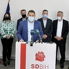 Prvi saradnici Envera Bijedića: Žrtve smo političkog progona kakav nije viđen u BiH