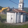 Počelo uklanjanje crkve iz dvorišta nane Fate Orlović
