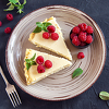 Hrskavo kremasta slastica: Zasladite dan ukusnim cheesecakeom
