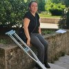 Majci devetogodišnjeg dječaka koja se bori s reumatidnim artritisom treba naša pomoć