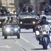 Pogledajte defile policajaca Federacije BiH u Sarajevu: Oklopna vozila, helikopter, specijalci...