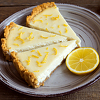 Osvježavajući cheesecake od limuna je savršena poslastica za ljetni period