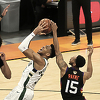 Phoenix poveo sa 2-0 u finalu play-offa protiv Milwaukeeja