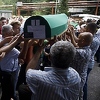 Tabuti s posmrtnim ostacima 19 žrtava genocida u Srebrenici stigli u Potočare