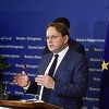 Varhelyi: Evropa nije zaboravila vlastitu odgovornost zbog nemogućnosti da zaustavi genocid