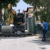 Nekoliko minuta nakon pretresa s ulice ispred kuće direktora OSA-e dignut asfalt