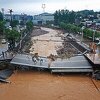Broj žrtava poplava u Kini porastao na 33, kiša i dalje pada