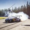 Drift vozač Mike Whiddett ima kuću sa savršenim uslovima za bavljenje motosportom
