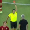 Roma dobila tri crvena kartona, pobješnjeli Mourinho isključen zbog utrčavanja na teren