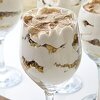 Brzi ljetni desert iz čaše savršen je za vruće ljetne dane