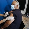 Vakcinacija trećom dozom vakcine Pfizer učinkovita 86 posto među Izraelcima starijim od 60 godina