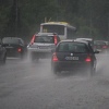 Zbog kiše otežan saobraćaj na većini puteva