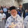 Vraćamo li se u 80-e: Sveštenici na ustoličenju pjevali "Kad se vojska na Kosovo vrati"