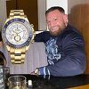 McGregor se pohvalio luksuznim satom, ali pažnju je privukao bijelim prahom: "Je li to kokain?"