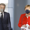 Večeras susret Macrona i Merkel u Parizu