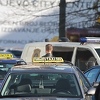 Sarajevskom taksisti koji je odbio voziti osobu sa štakama prijeti kazna od 100 KM