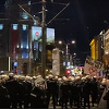 Protest antivaksera u Beogradu, bačena i baklja