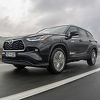 Testirali smo Toyotin hibridni Highlander: Gorštak s profinjenim manirima