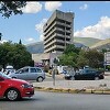 Vlada Federacije BiH počinje obnovu ruševne "Staklene banke" u centru Mostara