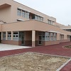 U novoizgrađenu školu na Šipu upisano 90 učenika, stiže prva oprema